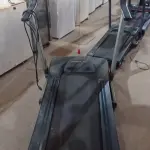 LOTE 380 - 01 ESTEIRA ERGOMÉTRICA MARCA REEBOK. (NO ESTADO) ATENÇÃO! FAZER A VISITAÇÃO ANTES DE ARREMATAR, NÃO SABEMOS SE FUNCIONA, LEILÃO NÃO TEM GARANTIA E NEM DEVOLUÇÃO, SUJEITO A POSSÍVEIS AVARIAS VISÍVEIS/OCULTAS E/OU AUSÊNCIA DE COMPONENTES.