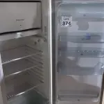 LOTE 374 - 01 GELADEIRA MARCA ELECTROLUX 220V. (NO ESTADO) ATENÇÃO! FAZER A VISITAÇÃO ANTES DE ARREMATAR, NÃO SABEMOS SE FUNCIONA, LEILÃO NÃO TEM GARANTIA E NEM DEVOLUÇÃO, SUJEITO A POSSÍVEIS AVARIAS VISÍVEIS/OCULTAS E/OU AUSÊNCIA DE COMPONENTES.
