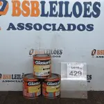 LOTE 429 - 03 LATAS DE ESMALTE SINTÉTICO DE 900ML CORES VARIADAS MARCA GLASURIT. (NO ESTADO) ATENÇÃO! FAZER A VISITAÇÃO ANTES DE ARREMATAR, NÃO SABEMOS SE FUNCIONA, LEILÃO NÃO TEM GARANTIA E NEM DEVOLUÇÃO, SUJEITO A POSSÍVEIS AVARIAS VISÍVEIS/OCULTAS E/OU AUSÊNCIA DE COMPONENTES.