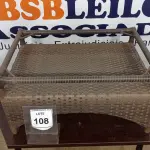 LOTE 108 - 01 MESINHA DE CENTRO DE JARDIM. (NO ESTADO EM QUE SE ENCONTRA. SUJEITO A AVARIAS OCULTAS/VISÍVEIS.) AV9405L