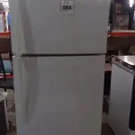 LOTE 084 - 01 GELADEIRA WHIRLPOOL 110V. (NO ESTADO EM QUE SE ENCONTRA. SUJEITO A AVARIAS OCULTAS/VISÍVEIS.) AV9618N