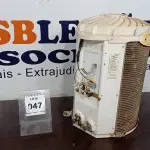 LOTE 047 - 01 CONDENSADORA SPRINGER 12.000BTUS. (NO ESTADO EM QUE SE ENCONTRA. SUJEITO A AVARIAS OCULTAS/VISÍVEIS.)