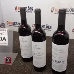 LOTE 360 - 03 GARRAFAS DE VINHO TINTO VALA REAL PORTUGUÊS SAFRA 2019 750ML. (NO ESTADO) ATENÇÃO! FAZER A VISITAÇÃO ANTES DE ARREMATAR, NÃO SABEMOS SE FUNCIONA, LEILÃO NÃO TEM GARANTIA E NEM DEVOLUÇÃO, SUJEITO A POSSÍVEIS AVARIAS VISÍVEIS/OCULTAS E/OU AUSÊNCIA DE COMPONENTES.