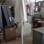 LOTE 127 - 01 GUARDA SOL. (NO ESTADO EM QUE SE ENCONTRA. SUJEITO A AVARIAS OCULTAS/VISÍVEIS.) BH1648H