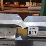 LOTE 511 - 02 BALANÇAS PEDIÁTRICA PESO MAX. 10/25KG. (NO ESTADO) ATENÇÃO! FAZER A VISITAÇÃO ANTES DE ARREMATAR, NÃO SABEMOS SE FUNCIONA, LEILÃO NÃO TEM GARANTIA E NEM DEVOLUÇÃO, SUJEITO A POSSÍVEIS AVARIAS VISÍVEIS/OCULTAS E/OU AUSÊNCIA DE COMPONENTES.