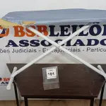 LOTE 161 - 01 TÁBUA DE PASSAR ROUPAS. (NO ESTADO EM QUE SE ENCONTRA. SUJEITO A AVARIAS OCULTAS/VISÍVEIS.)