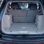LOTE 502 - 01 I/CHEVROLET EQUINOX LT, ANO 2005, COR PRETA, GASOLINA, AUTOMÁTICA (NO ESTADO).