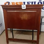 LOTE 140 - 01 CABECEIRA DE CAMA. (NO ESTADO EM QUE SE ENCONTRA. SUJEITO A AVARIAS OCULTAS/VISÍVEIS.)  BF8593U