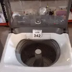 LOTE 342 - 01 MÁQUINA DE LAVAR 12KG MARCA BRASTEMP 220V. (NO ESTADO) ATENÇÃO! FAZER A VISITAÇÃO ANTES DE ARREMATAR, NÃO SABEMOS SE FUNCIONA, LEILÃO NÃO TEM GARANTIA E NEM DEVOLUÇÃO, SUJEITO A POSSÍVEIS AVARIAS VISÍVEIS/OCULTAS E/OU AUSÊNCIA DE COMPONENTES.