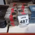 LOTE 487 - 20 CAIXAS DE PERFURADORES DE PAPEL, 06 CAIXAS DE TINTA PARA CARIMBO E 01 PASTA PARA CANETAS. (NO ESTADO) ATENÇÃO! FAZER A VISITAÇÃO ANTES DE ARREMATAR, NÃO SABEMOS SE FUNCIONA, LEILÃO NÃO TEM GARANTIA E NEM DEVOLUÇÃO, SUJEITO A POSSÍVEIS AVARIAS VISÍVEIS/OCULTAS E/OU AUSÊNCIA DE COMPONENTES.