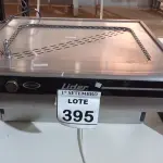 LOTE 395 - 01 BEBEDOURO EM INOX MARCA LÍDER. (NO ESTADO) ATENÇÃO! FAZER A VISITAÇÃO ANTES DE ARREMATAR, NÃO SABEMOS SE FUNCIONA. LEILÃO NÃO TEM GARANTIA E NEM DEVOLUÇÃO, SUJEITO A POSSÍVEIS AVARIAS VISÍVEIS/OCULTAS E/OU AUSÊNCIA DE COMPONENTES.