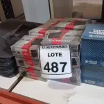 LOTE 487 - 20 CAIXAS DE PERFURADORES DE PAPEL, 06 CAIXAS DE TINTA PARA CARIMBO E 01 PASTA PARA CANETAS. (NO ESTADO) ATENÇÃO! FAZER A VISITAÇÃO ANTES DE ARREMATAR, NÃO SABEMOS SE FUNCIONA, LEILÃO NÃO TEM GARANTIA E NEM DEVOLUÇÃO, SUJEITO A POSSÍVEIS AVARIAS VISÍVEIS/OCULTAS E/OU AUSÊNCIA DE COMPONENTES.
