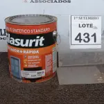 LOTE 431 - 01 LATA DE ESMALTE SINTÉTICO COM 3,6L NA COR BRILHANTE LARANJA IPÊ MARCA GLASURIT. (NO ESTADO) ATENÇÃO! FAZER A VISITAÇÃO ANTES DE ARREMATAR, NÃO SABEMOS SE FUNCIONA, LEILÃO NÃO TEM GARANTIA E NEM DEVOLUÇÃO, SUJEITO A POSSÍVEIS AVARIAS VISÍVEIS/OCULTAS E/OU AUSÊNCIA DE COMPONENTES.