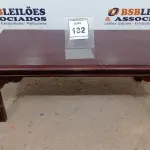 LOTE 132 - 01 MESA DE CENTRO. (NO ESTADO EM QUE SE ENCONTRA. SUJEITO A AVARIAS OCULTAS/VISÍVEIS.) BJ7394M