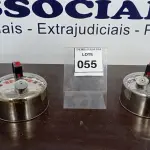 LOTE 055 - 02 CHALEIRAS. (NO ESTADO EM QUE SE ENCONTRA. SUJEITO A AVARIAS OCULTAS/VISÍVEIS.)
