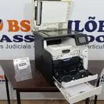 LOTE 020 - 01 IMPRESSORA HP. (NO ESTADO EM QUE SE ENCONTRA. SUJEITO A AVARIAS OCULTAS/VISÍVEIS.) AV9710V