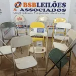 LOTE 386 - 11 CADEIRAS DE FERRO DOBRÁVEL. (NO ESTADO) ATENÇÃO! FAZER A VISITAÇÃO ANTES DE ARREMATAR, NÃO SABEMOS SE FUNCIONA, LEILÃO NÃO TEM GARANTIA E NEM DEVOLUÇÃO, SUJEITO A POSSÍVEIS AVARIAS VISÍVEIS/OCULTAS E/OU AUSÊNCIA DE COMPONENTES.