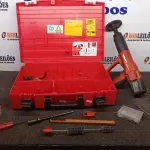 LOTE 398 - 01 FINCA PINO HLTI MODELO DX A41 COM ACESSÓRIOS E MALETA. (NO ESTADO) ATENÇÃO! FAZER A VISITAÇÃO ANTES DE ARREMATAR, NÃO SABEMOS SE FUNCIONA. LEILÃO NÃO TEM GARANTIA E NEM DEVOLUÇÃO, SUJEITO A POSSÍVEIS AVARIAS VISÍVEIS/OCULTAS E/OU AUSÊNCIA DE COMPONENTES.