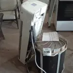 LOTE 136 - 01 AR CONDICIONADO SPRINGER 18.000BTUS. (NO ESTADO EM QUE SE ENCONTRA. SUJEITO A AVARIAS OCULTAS/VISÍVEIS.) BF8498R
