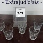 LOTE 071 - 05 COPOS EM VIDRO. (NO ESTADO EM QUE SE ENCONTRA. SUJEITO A AVARIAS OCULTAS/VISÍVEIS.)