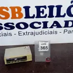 LOTE 365 - 01 SWITCH KVM ATEM MASTER VIEW. (NO ESTADO) ATENÇÃO! FAZER A VISITAÇÃO ANTES DE ARREMATAR, NÃO SABEMOS SE FUNCIONA, LEILÃO NÃO TEM GARANTIA E NEM DEVOLUÇÃO, SUJEITO A POSSÍVEIS AVARIAS VISÍVEIS/OCULTAS E/OU AUSÊNCIA DE COMPONENTES.