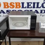 LOTE 041 - 01 MICROONDAS TURNTABLEA 110V V9427T. (NO ESTADO EM QUE SE ENCONTRA. SUJEITO A AVARIAS OCULTAS/VISÍVEIS.)