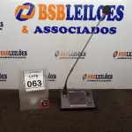LOTE 063 - 01 MICROFONE DE MESA COM BASE. (NO ESTADO) ATENÇÃO! FAZER A VISITAÇÃO ANTES DE ARREMATAR, NÃO SABEMOS SE FUNCIONA, LEILÃO NÃO TEM GARANTIA E NEM DEVOLUÇÃO, SUJEITO A POSSÍVEIS AVARIAS VISÍVEIS/OCULTAS E/OU AUSÊNCIA DE COMPONENTES.