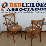 LOTE 088 - 02 CADEIRAS DE MADEIRA (NO ESTADO, NÃO SABEMOS SE FUNCIONA. LEILÃO NÃO TEM GARANTIA E NEM DEVOLUÇÃO, SUJEITO A POSSÍVEIS AVARIAS VISÍVEIS/OCULTAS E/OU AUSÊNCIA DE COMPONENTES)