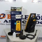LOTE 119 - 01 LAVADORA DE ALTA PRESSÃO ELECTROLUX 1800PSI EWS30 - 127V (NO ESTADO, NÃO SABEMOS SE FUNCIONA. LEILÃO NÃO TEM GARANTIA E NEM DEVOLUÇÃO, SUJEITO A POSSÍVEIS AVARIAS VISÍVEIS/OCULTAS E/OU AUSÊNCIA DE COMPONENTES)