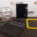 LOTE 023 - 01 TABLET MARCA POSITIVO. (NO ESTADO) ATENÇÃO! FAZER A VISITAÇÃO ANTES DE ARREMATAR, NÃO SABEMOS SE FUNCIONA, LEILÃO NÃO TEM GARANTIA E NEM DEVOLUÇÃO, SUJEITO A POSSÍVEIS AVARIAS VISÍVEIS/OCULTAS E/OU AUSÊNCIA DE COMPONENTES.