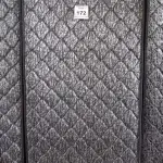 LOTE 172 - 01 COLCHÃO SOLTEIRO COM BASE 1,88CM X 0,88CM. (NO ESTADO EM QUE SE ENCONTRA. SUJEITO A AVARIAS OCULTAS/VISÍVEIS.) BJ7215X