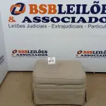 LOTE 203 - 01 PUFF. (NO ESTADO EM QUE SE ENCONTRA. SUJEITO A AVARIAS OCULTAS/VISÍVEIS.) AE7315C