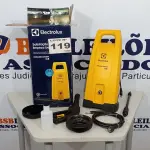 LOTE 119 - 01 LAVADORA DE ALTA PRESSÃO ELECTROLUX 1800PSI EWS30 - 127V (NO ESTADO, NÃO SABEMOS SE FUNCIONA. LEILÃO NÃO TEM GARANTIA E NEM DEVOLUÇÃO, SUJEITO A POSSÍVEIS AVARIAS VISÍVEIS/OCULTAS E/OU AUSÊNCIA DE COMPONENTES)