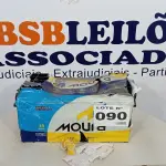 LOTE 090 - 01 BATERIA MOURA 12VOLTS - 220AH - M220PD (NO ESTADO, NÃO SABEMOS SE FUNCIONA. LEILÃO NÃO TEM GARANTIA E NEM DEVOLUÇÃO, SUJEITO A POSSÍVEIS AVARIAS VISÍVEIS/OCULTAS E/OU AUSÊNCIA DE COMPONENTES)