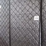 LOTE 172 - 01 COLCHÃO SOLTEIRO COM BASE 1,88CM X 0,88CM. (NO ESTADO EM QUE SE ENCONTRA. SUJEITO A AVARIAS OCULTAS/VISÍVEIS.) BJ7215X