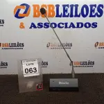 LOTE 063 - 01 MICROFONE DE MESA COM BASE. (NO ESTADO) ATENÇÃO! FAZER A VISITAÇÃO ANTES DE ARREMATAR, NÃO SABEMOS SE FUNCIONA, LEILÃO NÃO TEM GARANTIA E NEM DEVOLUÇÃO, SUJEITO A POSSÍVEIS AVARIAS VISÍVEIS/OCULTAS E/OU AUSÊNCIA DE COMPONENTES.