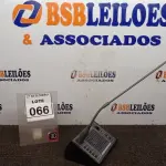 LOTE 066 - 01 MICROFONE DE MESA COM BASE. (NO ESTADO) ATENÇÃO! FAZER A VISITAÇÃO ANTES DE ARREMATAR, NÃO SABEMOS SE FUNCIONA, LEILÃO NÃO TEM GARANTIA E NEM DEVOLUÇÃO, SUJEITO A POSSÍVEIS AVARIAS VISÍVEIS/OCULTAS E/OU AUSÊNCIA DE COMPONENTES.