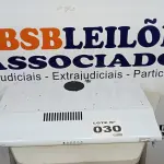 LOTE 030 - 01 DEPURADOR DE AR ELECTROLUX 80CM  - DE80B - 220VOLTS (NO ESTADO, NÃO SABEMOS SE FUNCIONA. LEILÃO NÃO TEM GARANTIA E NEM DEVOLUÇÃO, SUJEITO A POSSÍVEIS AVARIAS VISÍVEIS/OCULTAS E/OU AUSÊNCIA DE COMPONENTES)