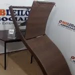 LOTE 220 - 01 ESPREGUIÇADEIRA. (NO ESTADO EM QUE SE ENCONTRA. SUJEITO A AVARIAS OCULTAS/VISÍVEIS.) BH1638A