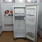 LOTE 017 - 01  GELADEIRA ESMALTEC 245L CYCLE DEFROST INVERTER ROC31 PRO - 220VOLTS (NO ESTADO, NÃO SABEMOS SE FUNCIONA. LEILÃO NÃO TEM GARANTIA E NEM DEVOLUÇÃO, SUJEITO A POSSÍVEIS AVARIAS VISÍVEIS/OCULTAS E/OU AUSÊNCIA DE COMPONENTES)