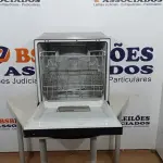 LOTE 032 - 01 LAVA LOUÇAS BRASTEMP 8 SERVIÇOS PRETA - BLF08AE - 220VOLTS (NO ESTADO, NÃO SABEMOS SE FUNCIONA. LEILÃO NÃO TEM GARANTIA E NEM DEVOLUÇÃO, SUJEITO A POSSÍVEIS AVARIAS VISÍVEIS/OCULTAS E/OU AUSÊNCIA DE COMPONENTES)