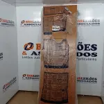 LOTE 034 - 01 PORTA DE MADEIRA 210X72CM ESPESSURA 3,5CM MSO EUCAPLAC FRISADA ELEGANCE EUCATEX (NO ESTADO, NÃO SABEMOS SE FUNCIONA. LEILÃO NÃO TEM GARANTIA E NEM DEVOLUÇÃO, SUJEITO A POSSÍVEIS AVARIAS VISÍVEIS/OCULTAS E/OU AUSÊNCIA DE COMPONENTES)