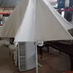 LOTE 221 - 01 UMBRELLA (GUARDA SOL). (NO ESTADO EM QUE SE ENCONTRA. SUJEITO A AVARIAS OCULTAS/VISÍVEIS.)  BH1656K