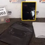 LOTE 003 - 01 TABLET MARCA POSITIVO. (NO ESTADO) ATENÇÃO! FAZER A VISITAÇÃO ANTES DE ARREMATAR, NÃO SABEMOS SE FUNCIONA, LEILÃO NÃO TEM GARANTIA E NEM DEVOLUÇÃO, SUJEITO A POSSÍVEIS AVARIAS VISÍVEIS/OCULTAS E/OU AUSÊNCIA DE COMPONENTES.