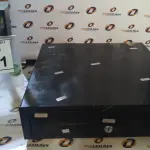 01 GAVETA DE DINHEIRO. (NO ESTADO) ATENÇÃO! FAZER A VISITAÇÃO ANTES DE ARREMATAR, NÃO SABEMOS SE FUNCIONA, LEILÃO NÃO TEM GARANTIA E NEM DEVOLUÇÃO, SUJEITO A POSSÍVEIS AVARIAS VISÍVEIS/OCULTAS E/OU AUSÊNCIA DE COMPONENTES.