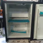 01 FRIGOBAR MARCA ELECTROLUX. (NO ESTADO) ATENÇÃO! FAZER A VISITAÇÃO ANTES DE ARREMATAR, NÃO SABEMOS SE FUNCIONA, LEILÃO NÃO TEM GARANTIA E NEM DEVOLUÇÃO, SUJEITO A POSSÍVEIS AVARIAS VISÍVEIS/OCULTAS E/OU AUSÊNCIA DE COMPONENTES.