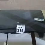 01 PLOTTER DE MESA MODELO DESIGNJET 111 MARCA HP. (NO ESTADO) ATENÇÃO! FAZER A VISITAÇÃO ANTES DE ARREMATAR, NÃO SABEMOS SE FUNCIONA, LEILÃO NÃO TEM GARANTIA E NEM DEVOLUÇÃO, SUJEITO A POSSÍVEIS AVARIAS VISÍVEIS/OCULTAS E/OU AUSÊNCIA DE COMPONENTES.