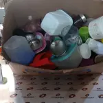 01 LOTE COM UTENSÍLIOS DE COZINHA DIVERSOS. (NO ESTADO) ATENÇÃO! FAZER A VISITAÇÃO ANTES DE ARREMATAR, NÃO SABEMOS SE FUNCIONA, LEILÃO NÃO TEM GARANTIA E NEM DEVOLUÇÃO, SUJEITO A POSSÍVEIS AVARIAS VISÍVEIS/OCULTAS E/OU AUSÊNCIA DE COMPONENTES.