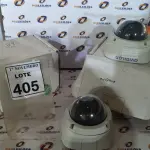 02 CÂMERAS DOME MARCA AVIGILON. (NO ESTADO) ATENÇÃO! FAZER A VISITAÇÃO ANTES DE ARREMATAR, NÃO SABEMOS SE FUNCIONA, LEILÃO NÃO TEM GARANTIA E NEM DEVOLUÇÃO, SUJEITO A POSSÍVEIS AVARIAS VISÍVEIS/OCULTAS E/OU AUSÊNCIA DE COMPONENTES.