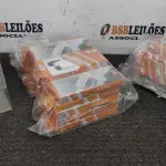 01 LOTE COM GRANDE QUANTIDADE DE FONES DE OUVIDO. (NO ESTADO) ATENÇÃO! FAZER A VISITAÇÃO ANTES DE ARREMATAR, NÃO SABEMOS SE FUNCIONA, LEILÃO NÃO TEM GARANTIA E NEM DEVOLUÇÃO, SUJEITO A POSSÍVEIS AVARIAS VISÍVEIS/OCULTAS E/OU AUSÊNCIA DE COMPONENTES.